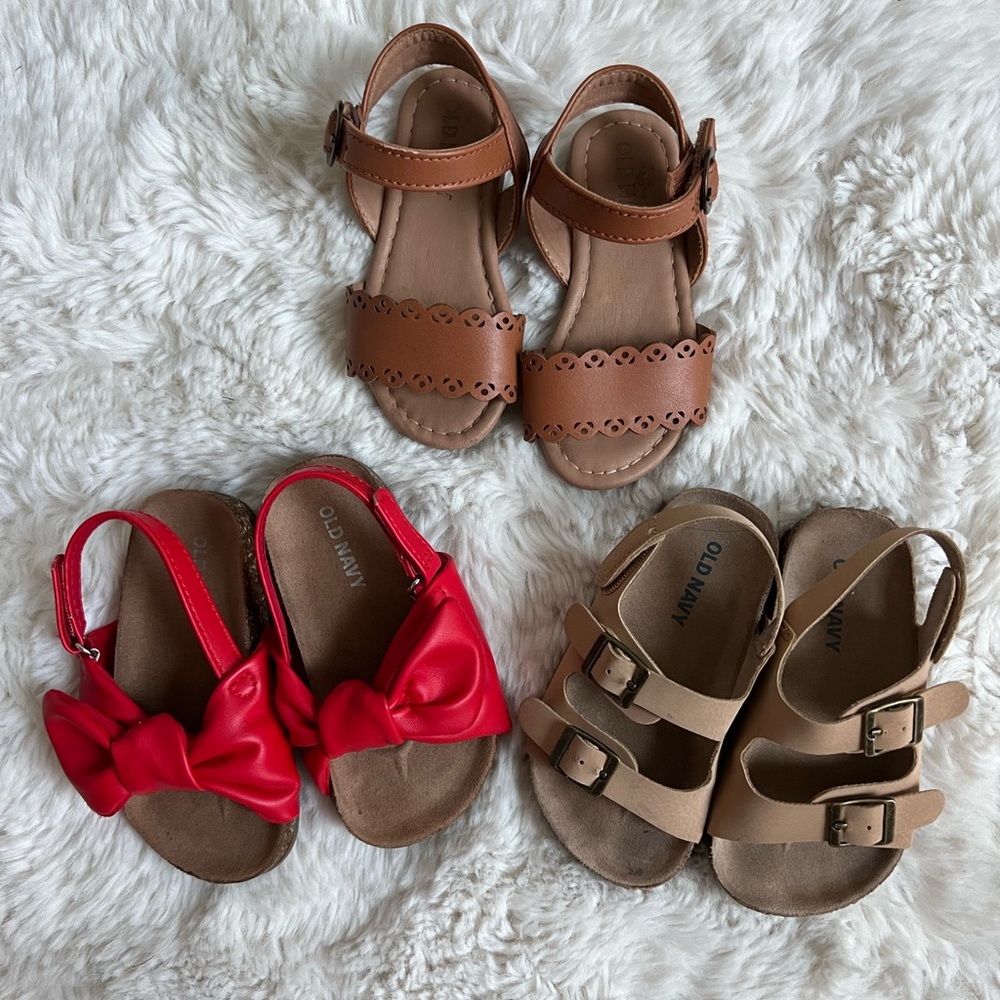 3 old navy toddler girl sandals size 5 red brown tan strappy shoe